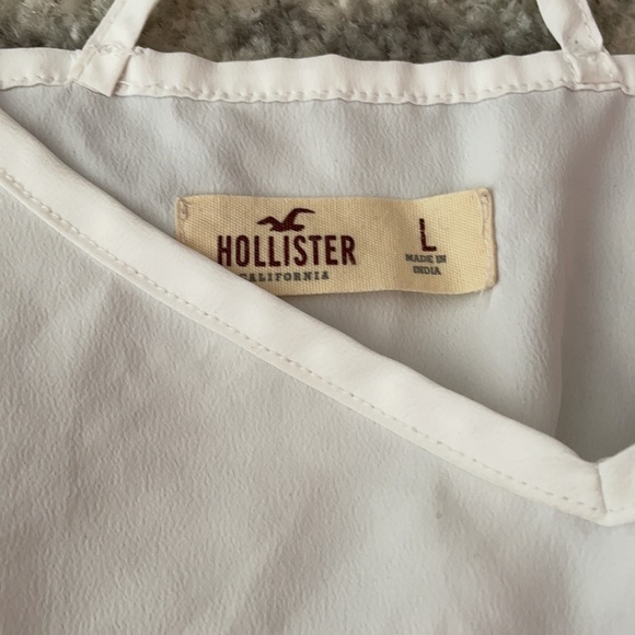 Hollister tank top size medium - Picture 2 of 3